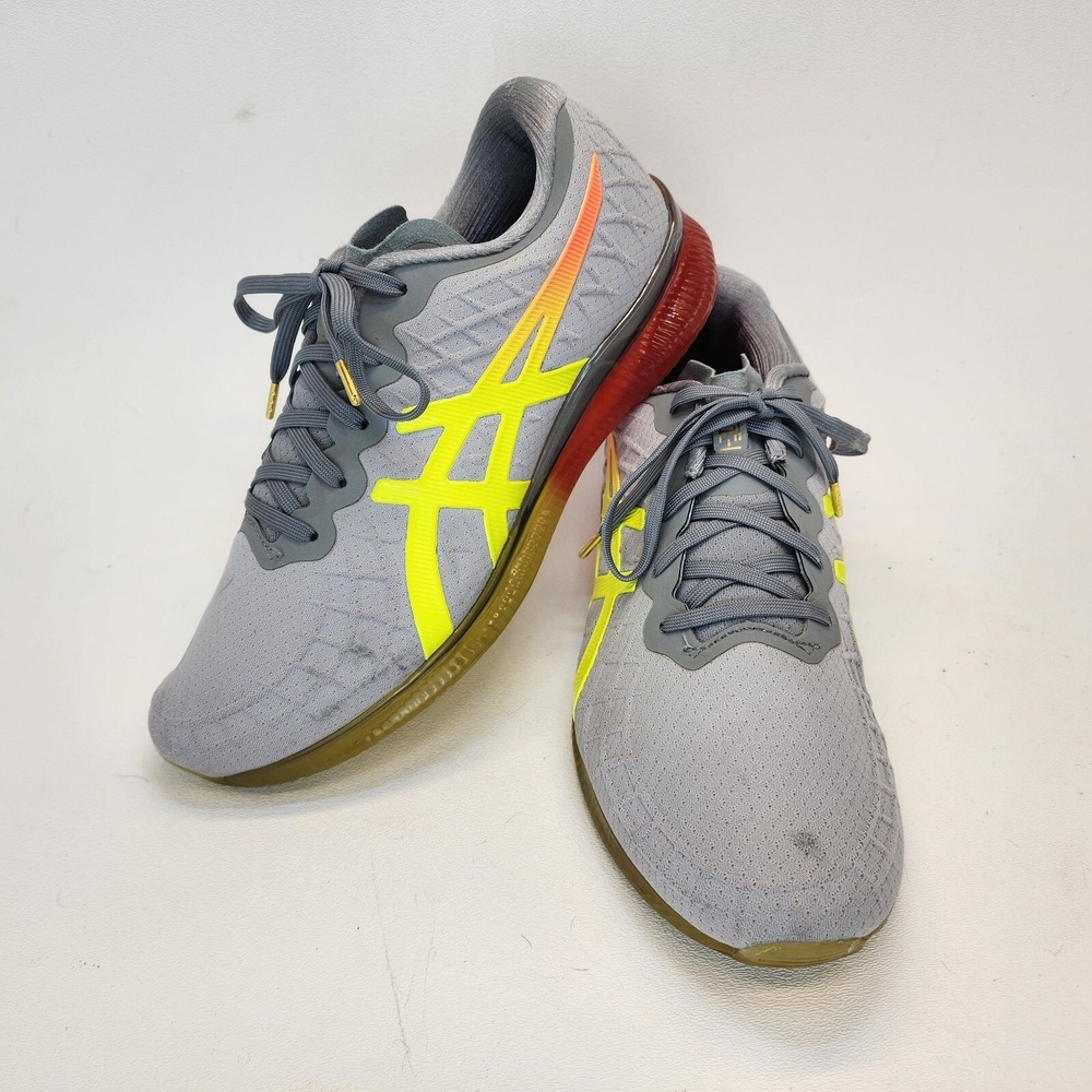 Womens Size 8.5 Asics Gel Quantum Infinity Running Shoes